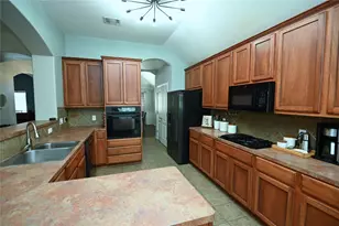 20609 Kearney Hill Rd, Pflugerville, TX 78660 - Photo 10