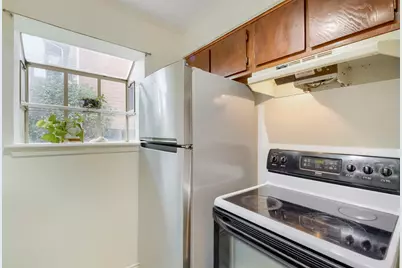 6903 Deatonhill Drive #20, Austin, TX 78745 - Photo 8