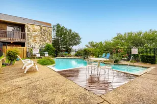 6903 Deatonhill Dr, Austin, TX 78745 - Photo 18