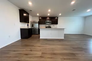 7224 Spotted Leaf Wy, Del Valle, TX 78617 - Photo 4