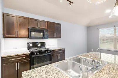 221 Camellia Drive, Hutto, TX 78634 - Photo 8
