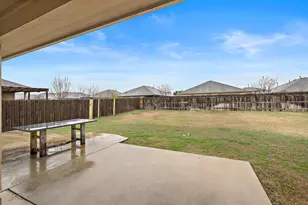 221 Camellia Dr, Hutto, TX 78634 - Photo 20