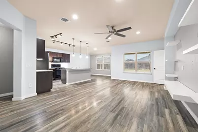 221 Camellia Drive, Hutto, TX 78634 - Photo 4