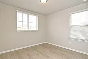 6917 Ranchito Dr, Austin, TX 78744 - Photo 20