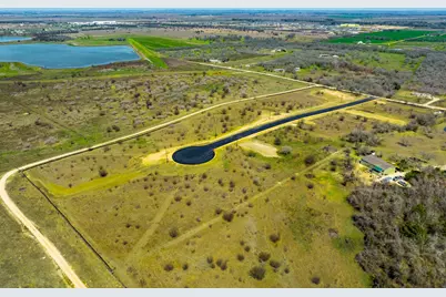211 Sage Hills Drive, Lockhart, TX 78644 - Photo 2