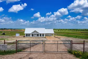 9391 Hajovsky Rd, La Grange, TX 78945 - Photo 20