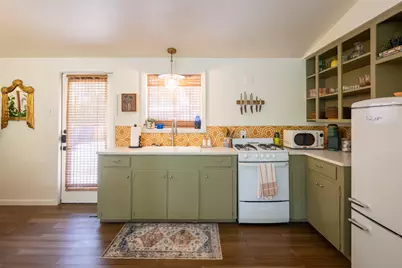 1706 Palma Plaza #C, Austin, TX 78703 - Photo 10