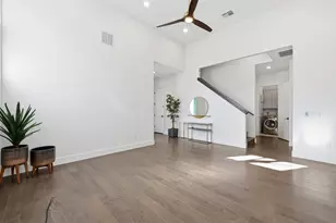 904 Catalpa St, Austin, TX 78702 - Photo 8