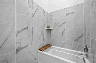 904 Catalpa St, Austin, TX 78702 - Photo 18