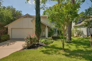 8421 Spring Valley Dr, Austin, TX 78736 - Photo 2