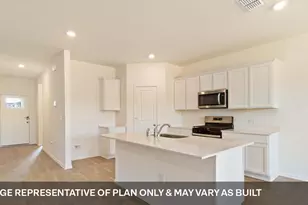 358 Villa Bisono St, Bastrop, TX 78602 - Photo 2