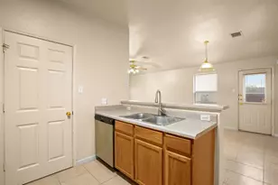 1225 Orchard Park Cir, Pflugerville, TX 78660 - Photo 10
