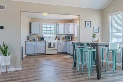 402 Seashell Drive, Surfside Beach, TX 77541 - Photo 12