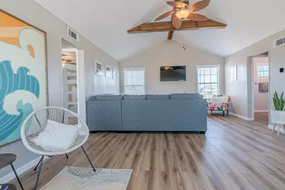 402 Seashell Drive, Surfside Beach, TX 77541 - Photo 8