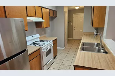 1903 1/2 Margalene Way #B, Austin, TX 78728 - Photo 4