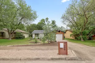 7609 Crystalbrook Dr W, Austin, TX 78724 - Photo 22