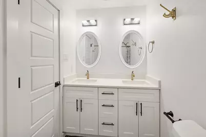 7609 Crystalbrook Drive W, Austin, TX 78724 - Photo 12
