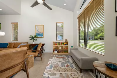 1615 Holly Street #1, Austin, TX 78702 - Photo 6