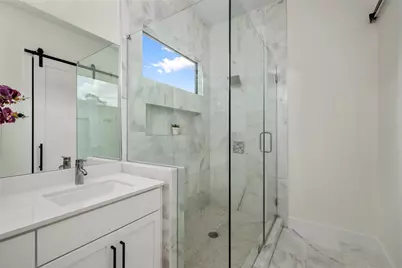 1615 Holly Street #1, Austin, TX 78702 - Photo 32