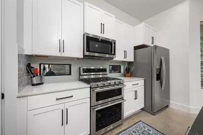 1615 Holly Street #1, Austin, TX 78702 - Photo 18