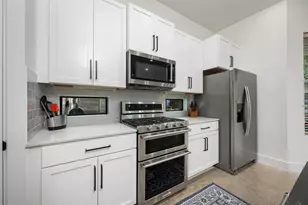 1615 Holly St, Austin, TX 78702 - Photo 18