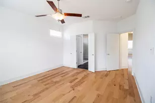7111 Mowbray St, Austin, TX 78741 - Photo 26