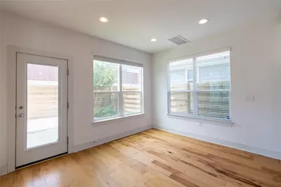 7111 Mowbray Street, Austin, TX 78741 - Photo 8