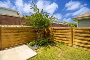 7111 Mowbray St, Austin, TX 78741 - Photo 40