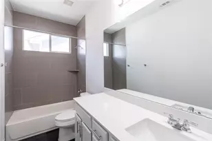 7111 Mowbray St, Austin, TX 78741 - Photo 34