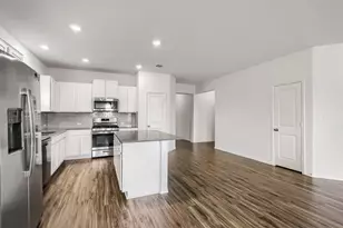 721 Mallow Rd, Leander, TX 78641 - Photo 8