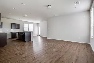 11425 Lago De Garda Drive, Austin, TX 78747 - Photo 6