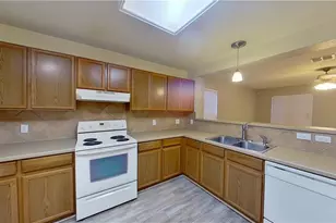 2118 Nogales Trail, Austin, TX 78744 - Photo 8