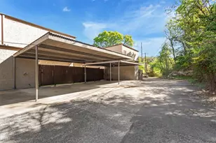 3601 Las Colinas Dr, Austin, TX 78731 - Photo 22