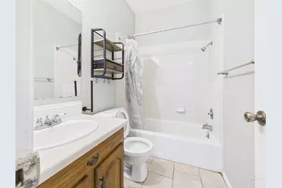 203 E 31st Street #204, Austin, TX 78705 - Photo 8