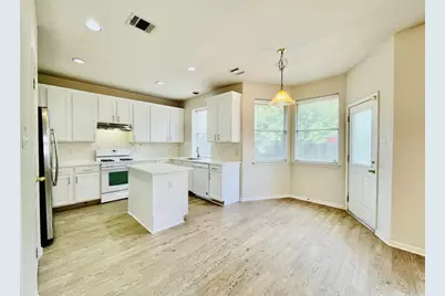 3720 Bratton Heights Drive, Austin, TX 78728 - Photo 2