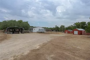 1100 Ramms Dr, Florence, TX 76527 - Photo 26