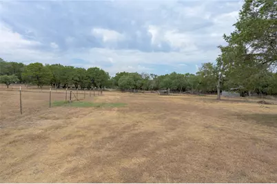 1100 Ramms Drive, Florence, TX 76527 - Photo 34