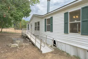 1100 Ramms Dr, Florence, TX 76527 - Photo 6