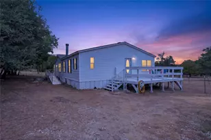 1100 Ramms Dr, Florence, TX 76527 - Photo 36