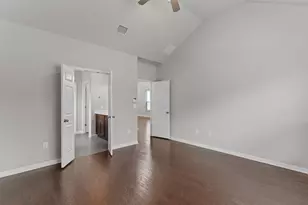 7709 Menchaca Rd, Austin, TX 78745 - Photo 12