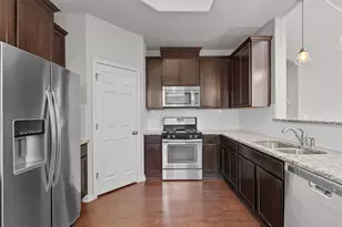 7709 Menchaca Rd, Austin, TX 78745 - Photo 8