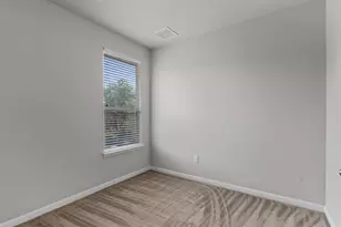 7709 Menchaca Rd, Austin, TX 78745 - Photo 22