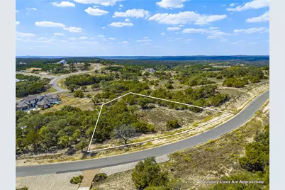 1761 Paradise Parkway, Canyon Lake, TX 78133 - Photo 4