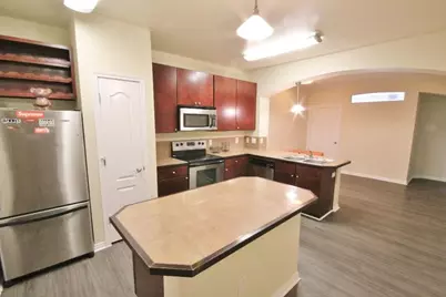 2505 San Gabriel Street #506, Austin, TX 78705 - Photo 4