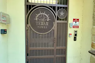 2505 San Gabriel St, Austin, TX 78705 - Photo 2