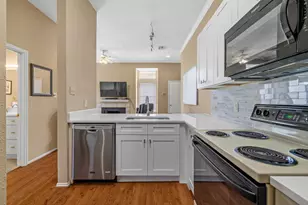 2802 Nueces St, Austin, TX 78705 - Photo 4
