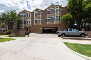 2802 Nueces St, Austin, TX 78705 - Photo 2