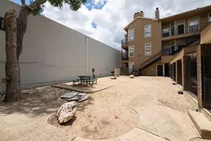 2802 Nueces St, Austin, TX 78705 - Photo 18