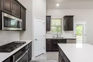 1509 Blue Crk Ln, Georgetown, TX 78628 - Photo 10