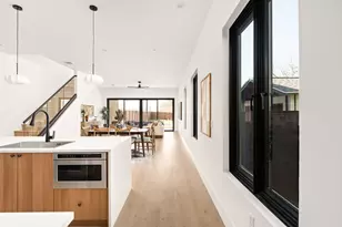 1610 Harvey St, Austin, TX 78702 - Photo 6